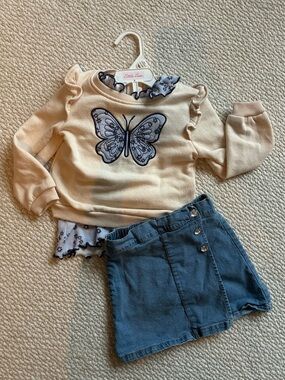 Little Lass Sweatshirt with Navy Butterfly/Skort 3-piece set -  4T girls